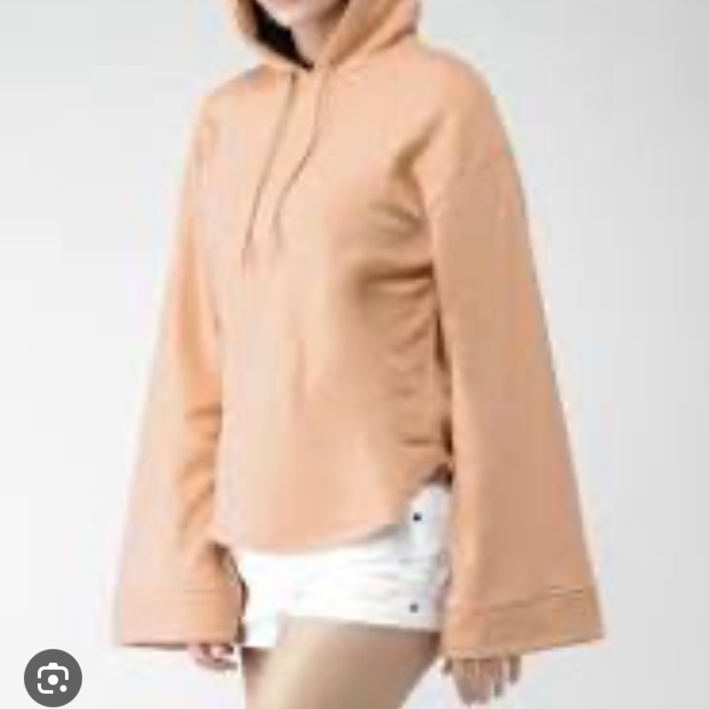 Forever 21 Peach bell sleeve hoodie